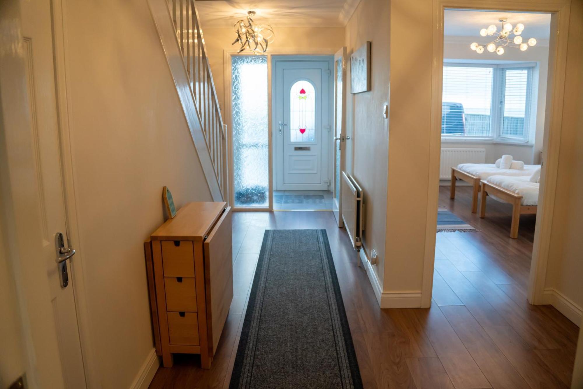 فيلا Seaview House سيهاوسز المظهر الخارجي الصورة